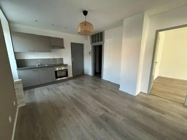 Appartement à louer 2 pièces 50m²