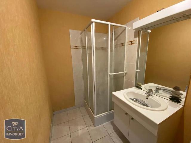 Appartement à louer 2 pièces 51.2m²