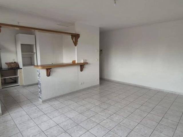 Appartement à louer 2 pièces 51.63m²
