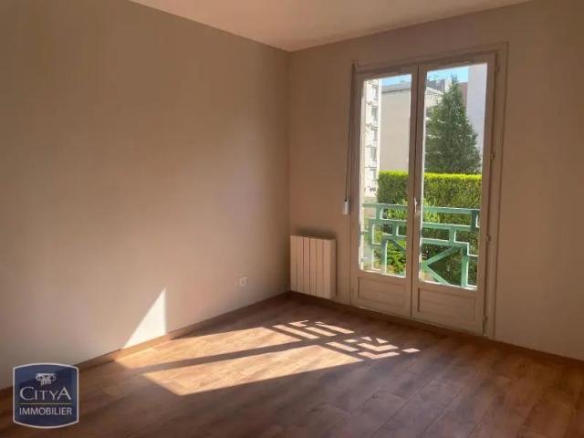 Appartement à louer 2 pièces 51.79m²