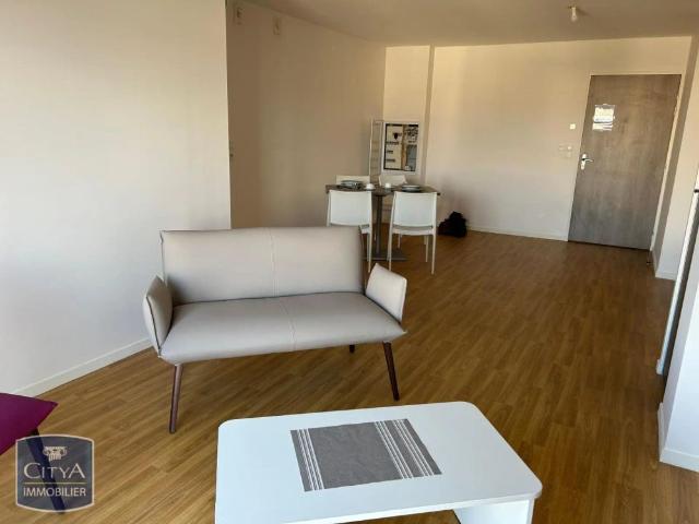 Appartement à louer 2 pièces 51.91m²