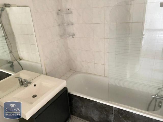 Appartement à louer 2 pièces 52.01m²