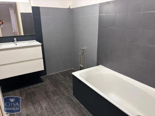 Appartement à louer 2 pièces 52.28m²