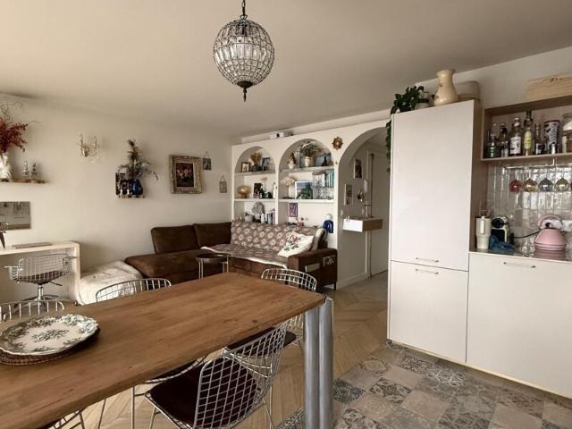 Appartement à louer 2 pièces • 52,20 m 2 Paris 14