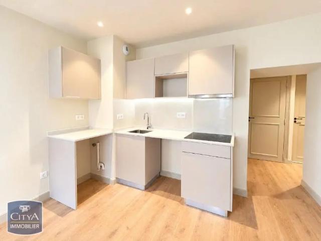 Appartement à louer 2 pièces 52.53m²