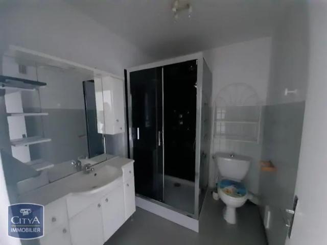 Appartement à louer 2 pièces 52.9m²