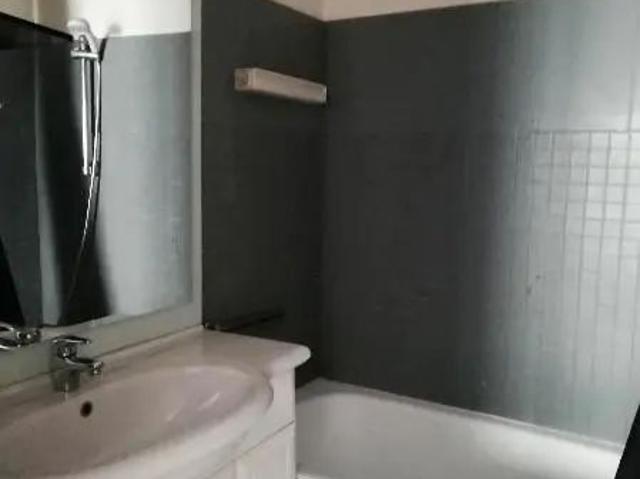 Appartement à louer 2 pièces 52m²