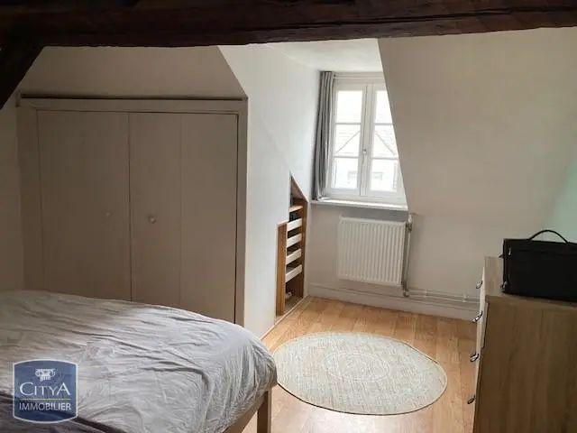Appartement à louer 2 pièces 53.01m²