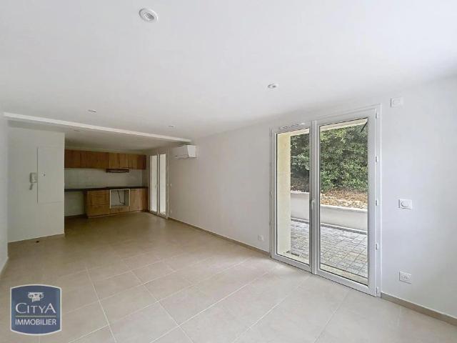 Appartement à louer 2 pièces 53.21m²