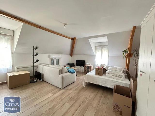 Appartement à louer 2 pièces 63.28m²
