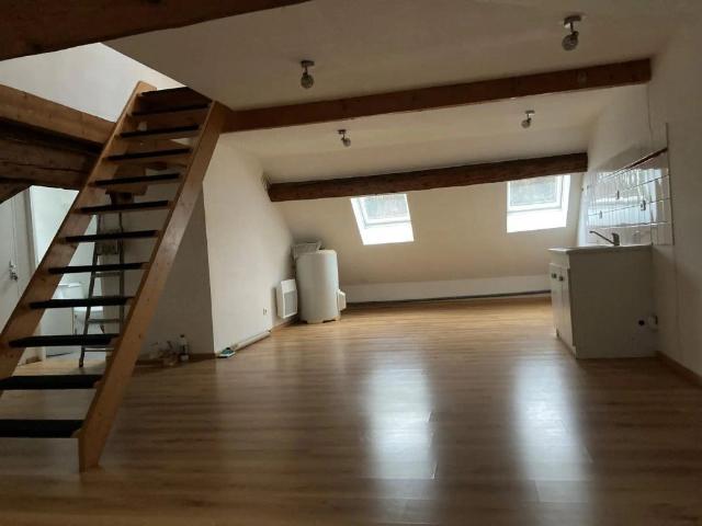 Appartement à louer 2 pièces 53.61m²