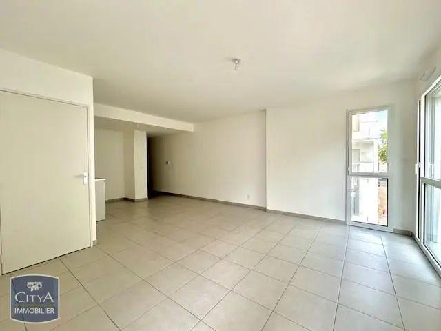 Appartement à louer 2 pièces 53.8m²