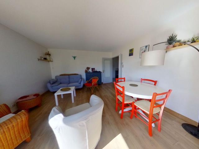 Appartement à louer 2 pièces 64,12 m