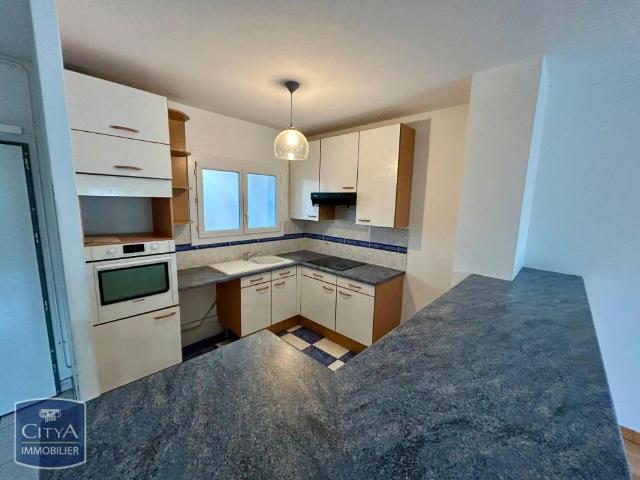 Appartement à louer 2 pièces 64m²