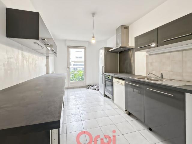 Appartement à louer 2 pièces 65 m