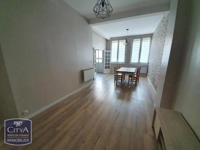 Appartement à louer 2 pièces 65.43m²