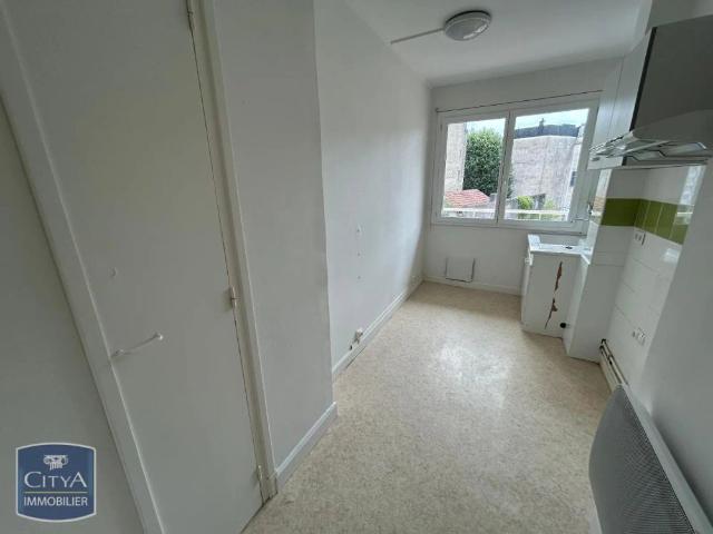Appartement à louer 2 pièces 65.64m²