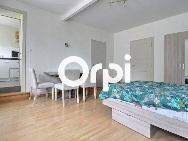 Appartement à louer 2 pièces 66 m