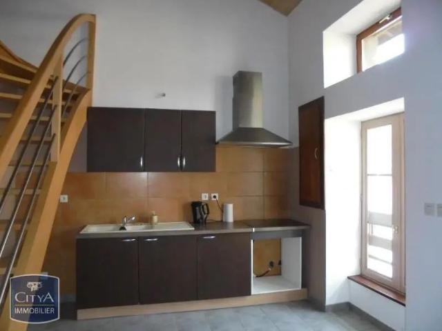 Appartement à louer 2 pièces 67m²