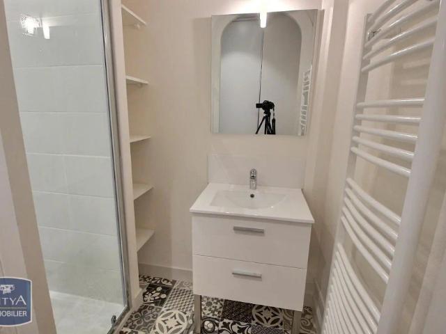 Appartement à louer 2 pièces 60.73m²