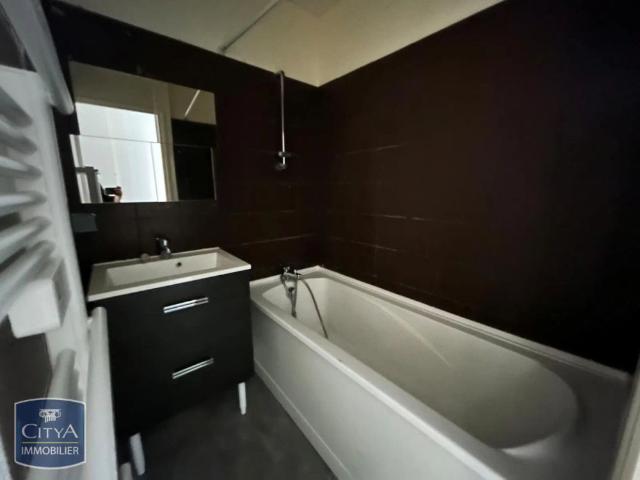 Appartement à louer 2 pièces 61.16m²