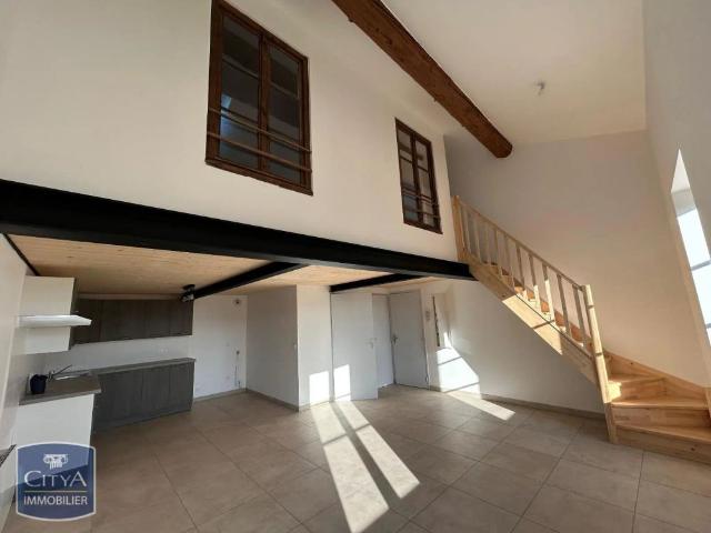 Appartement à louer 2 pièces 61.42m²