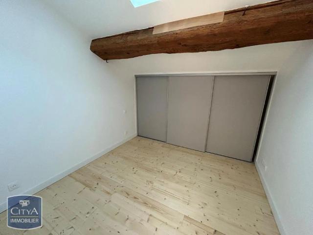 Appartement à louer 2 pièces 61.42m²