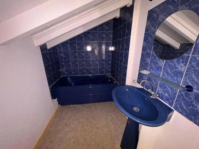 Appartement à louer 2 pièces 61m²