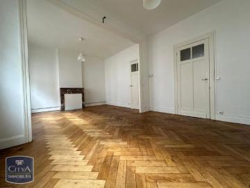 Appartement à louer 2 pièces 62.02m²
