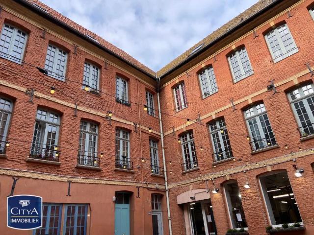 Appartement à louer 2 pièces 62.37m²