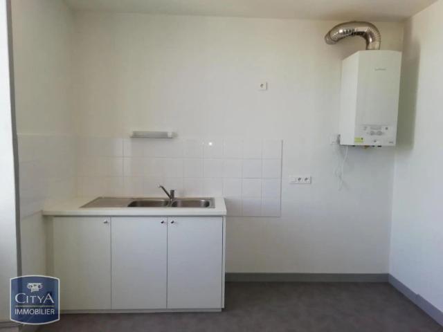 Appartement à louer 2 pièces 62.78m²