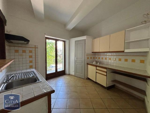 Appartement à louer 2 pièces 62.82m²