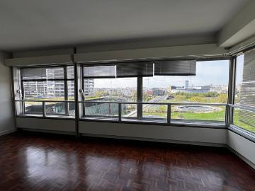 Appartement à louer 2 pièces 63 m²