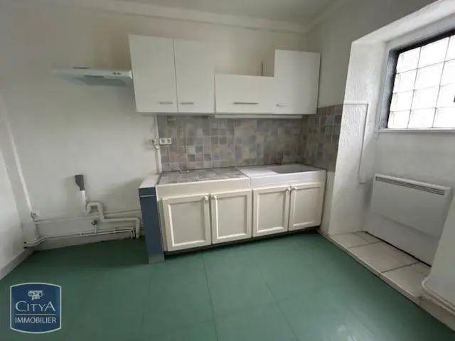 Appartement à louer 2 pièces 63.95m²