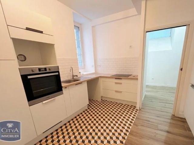 Appartement à louer 2 pièces 74.79m²