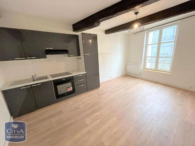 Appartement à louer 2 pièces 76.14m²