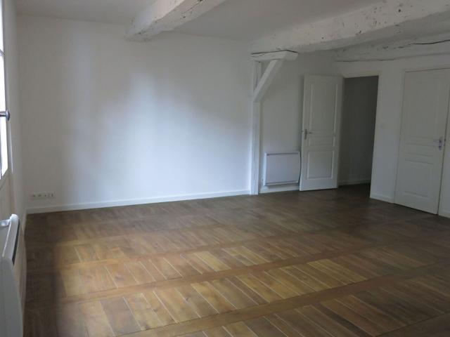 Appartement à louer 2 pièces 78,18 m