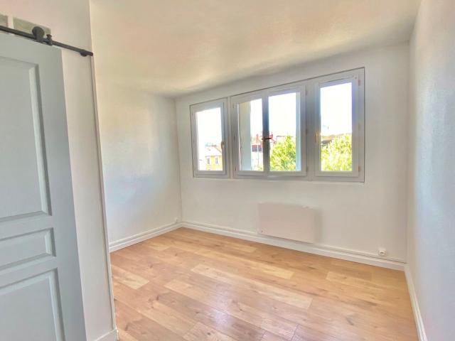 Appartement à louer 2 pièces
