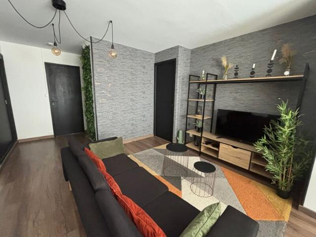 Appartement à louer 2 pièces • 87,58 m2 Hérouville Saint Clair