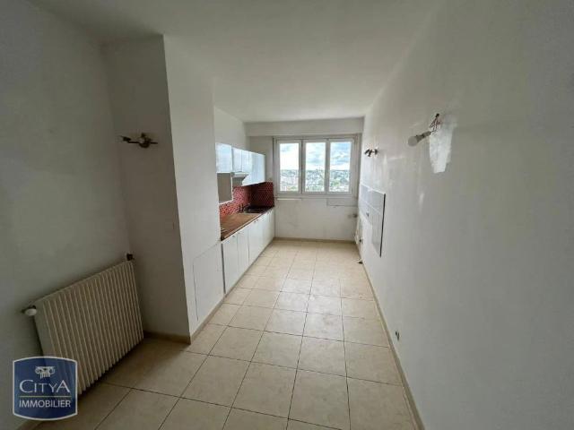 Appartement à louer 2 pièces 89.42m²