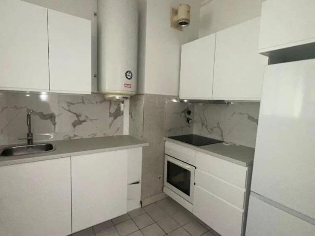 Appartement à louer 2 pièces 57.24m²