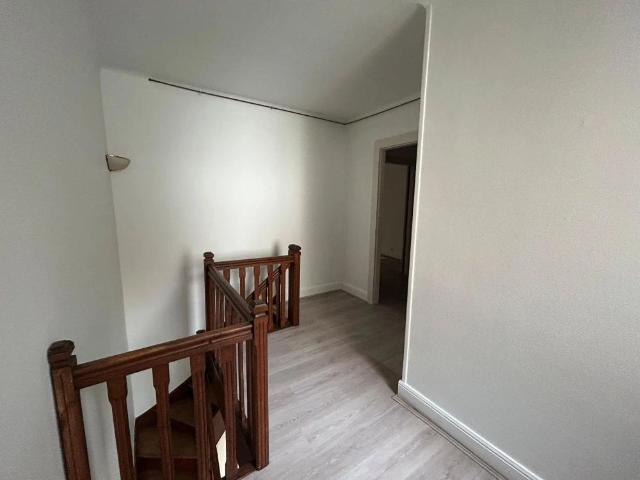 Appartement à louer 2 pièces 80.67m²