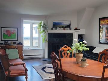 Milton-Parc, Montreal - Terrace, Parking