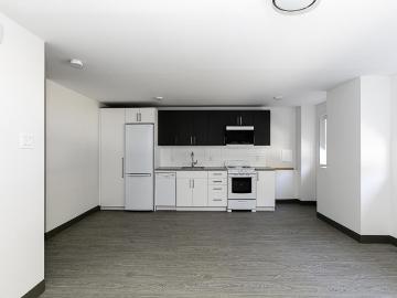 Le Plateau Mont-Royal, Montreal - Parking