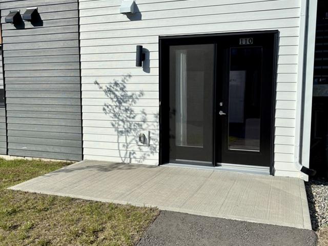 Appartement à Louer 3630 Rue Imelda Lefebvre, Mont Bellevue Sherbrooke 12 photos | Logis Québec