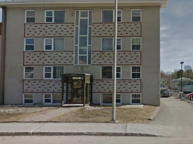 Appartement à Louer 370 Boulevard Albiny Paquette, Mont Laurier 5 photos | Logis Québec