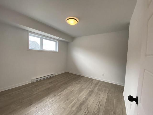 Appartement à Louer 388 rue Jean Paul Riopelle, Saint Jérôme 9 photos | Logis Québec