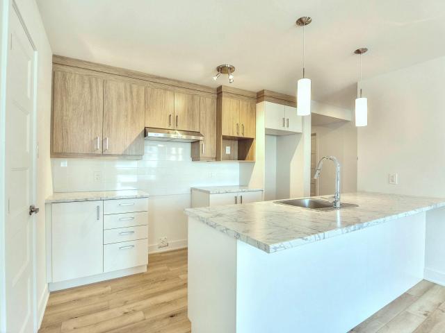 Appartement à Louer 38 Rue Laurin Saint Jacques, Saint Jacques 13 photos | Logis Québec