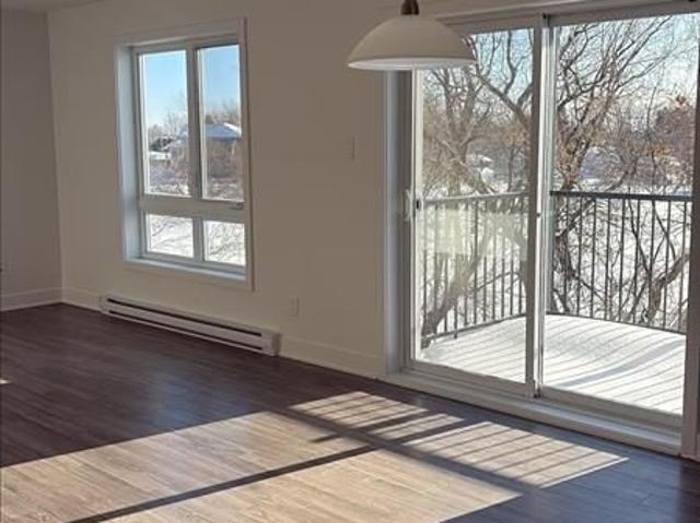 Appartement à Louer 38 Rue Laurin Saint Jacques, Saint Jacques 9 photos | Logis Québec