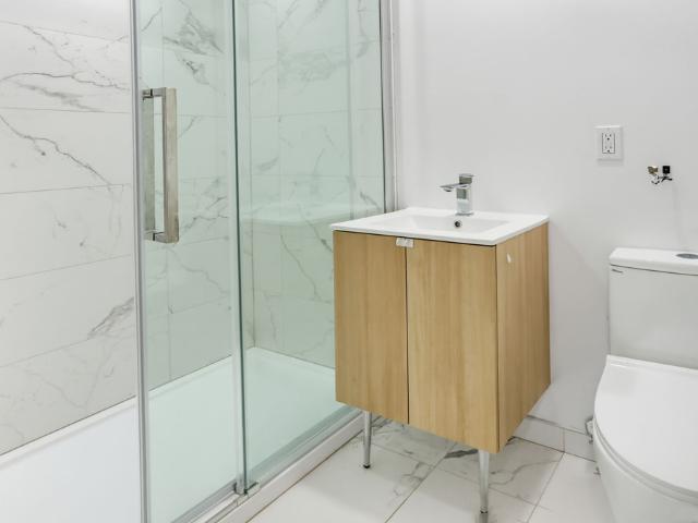 Appartement à Louer 3925 Av Plamondon, Côte des Neiges/Notre Dame de Grâce Montréal 8 photos | Logis Québec